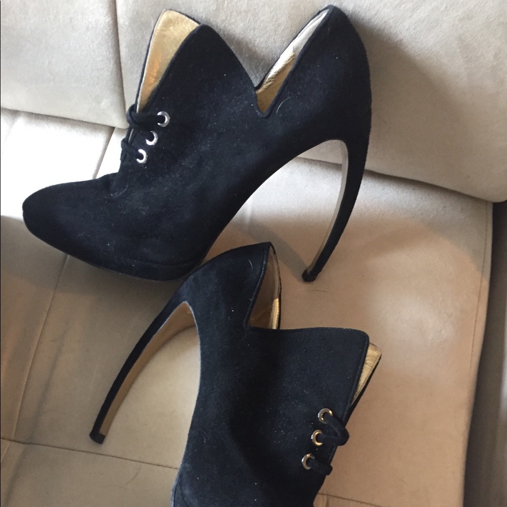 Walter Steiger booties size 39 curved heel